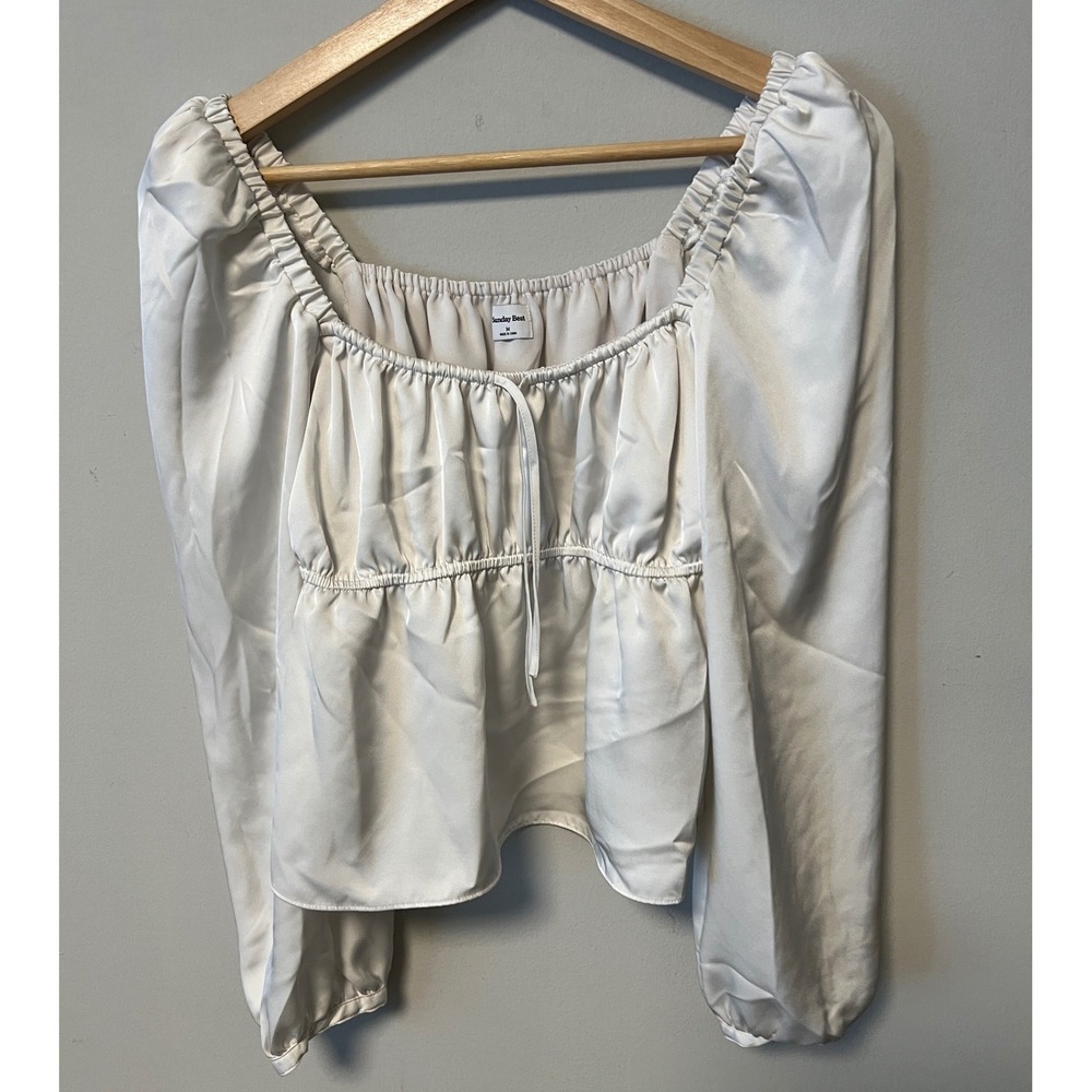 Sunday Best Aritzia Blouse Womens M White Pre-owned Satin Puff Sleeve Sweetheart